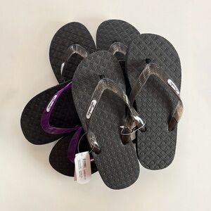 Locals Hawaii Unisex Original Flip Flops 3 Pairs Size 10.5